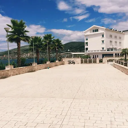 Diamond Sofia Apartamento Sarandë